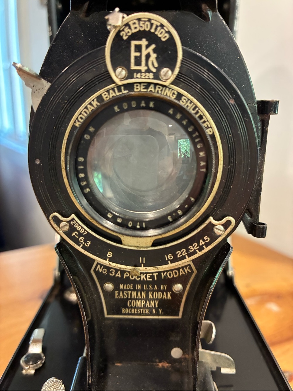 Kodak No.3A Pocket Camera in Black with Gold Accents